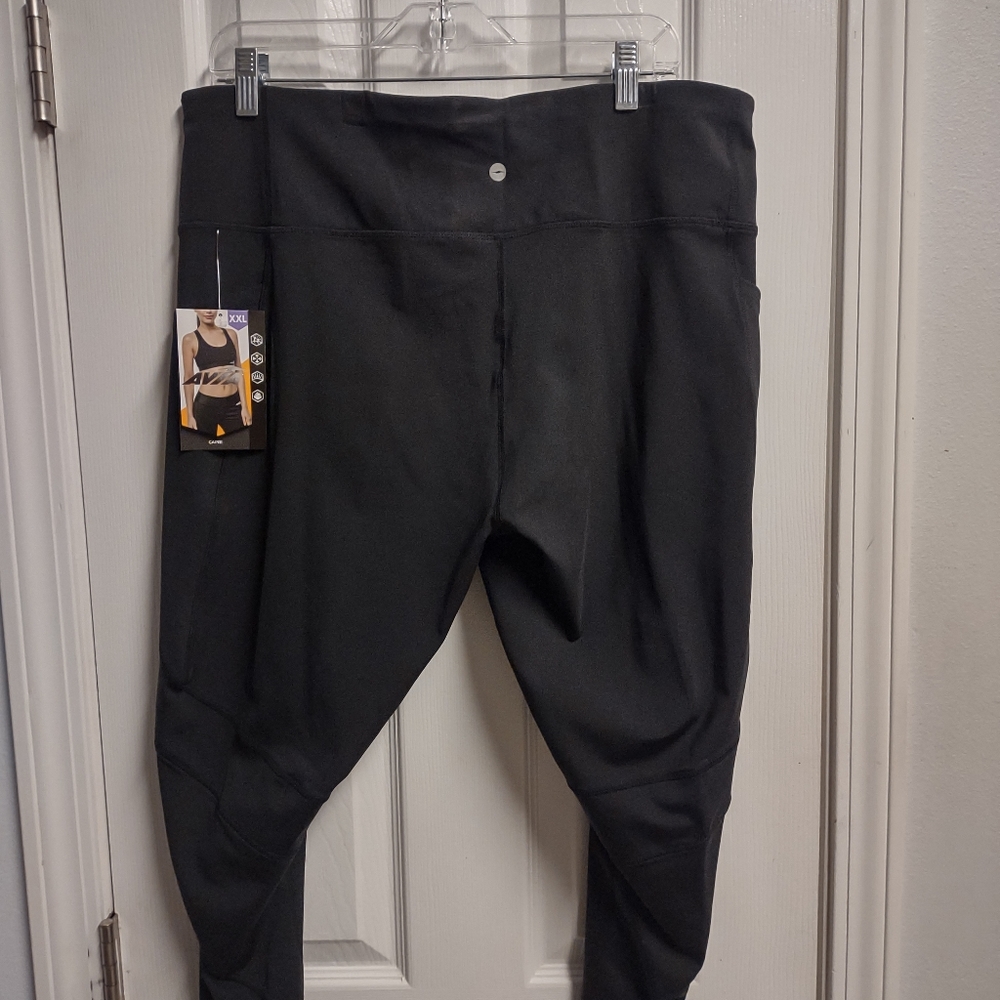 Avia XXL Capri - Picture 4 of 7
